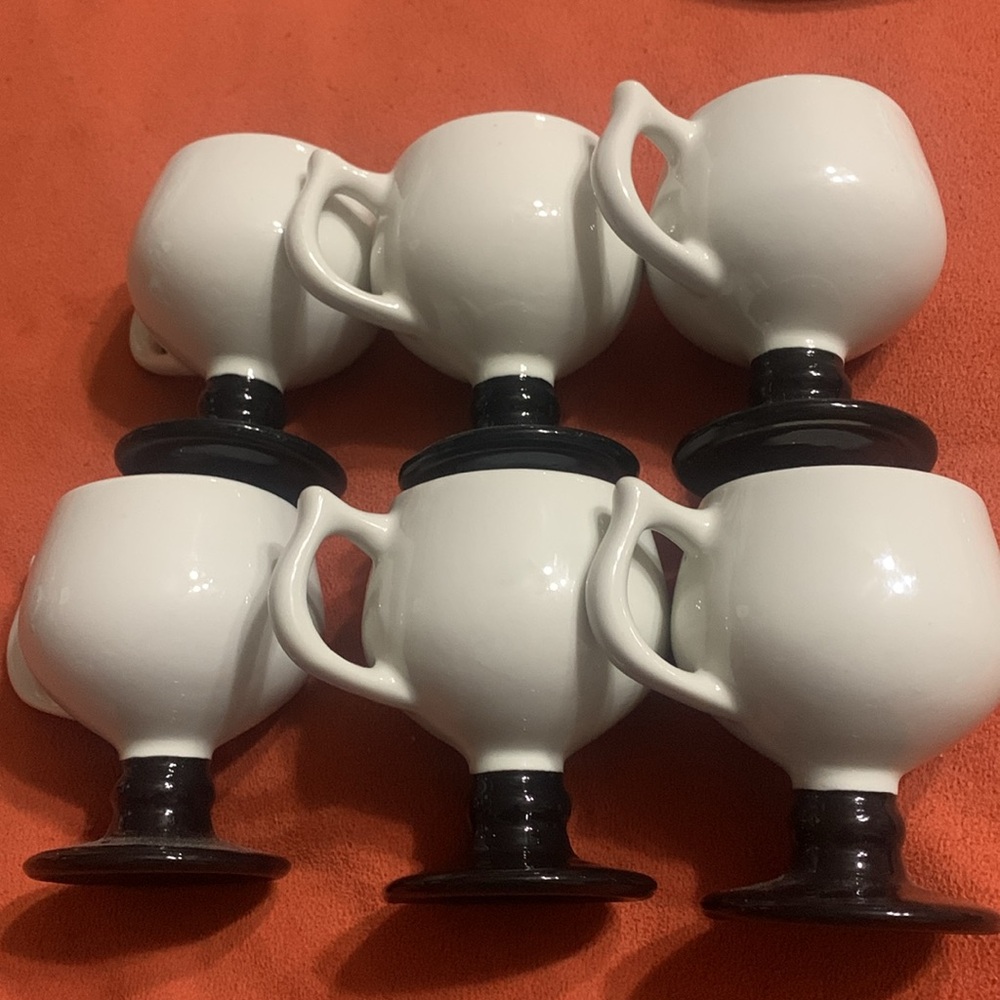 Set of 6 Vintage Caribe Puerto Rico Black & White Footed Pedestal Espresso Mugs - Picture 6 of 7